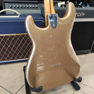 FENDER Vintera '70s Stratocaster