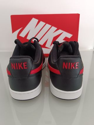 Zapatillas Nike Court Vision Low - rojas y negras