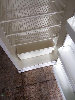 Nevera Whirlpool 1.5m