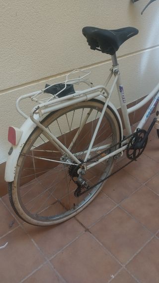 Bicicleta BH Bolero paseo