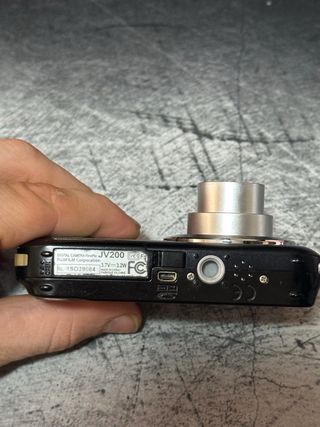 Digicam Fujifilm JV200 – Compacta de 14MP