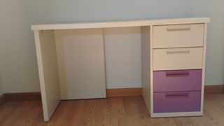 Cama nido juvenil + mesita + mesa de estudio.
