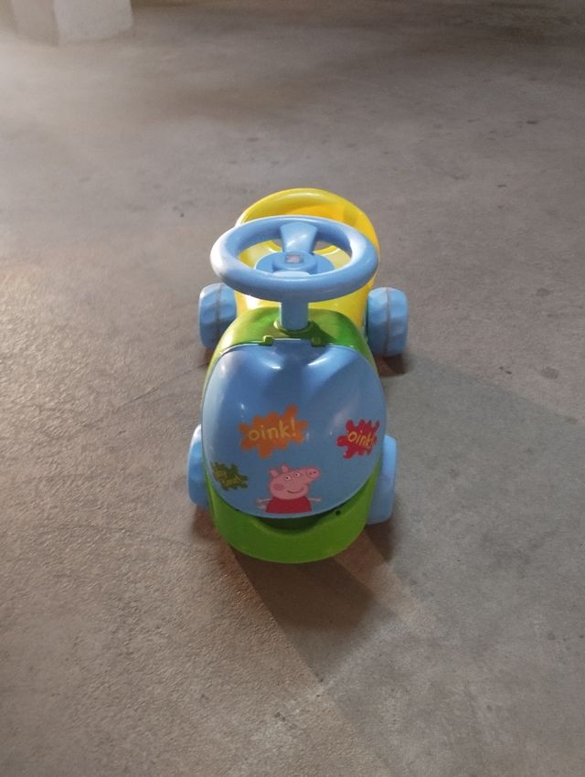 Moto Correpasillos Peppa Pig