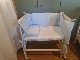 Minicuna blanca colecho c/ruedas