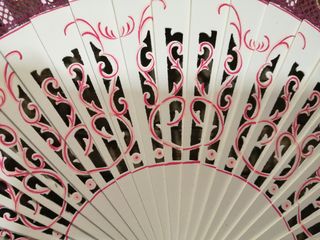 Abanico encaje bolillos fucsia