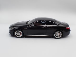 1/18 Mercedes-Benz S63 (C217) AMG Coupe 2015 - GTS