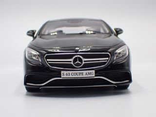 1/18 Mercedes-Benz S63 (C217) AMG Coupe 2015 - GTS