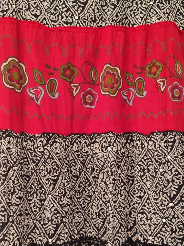 Gonna lunga versatile indossabile in tre modi