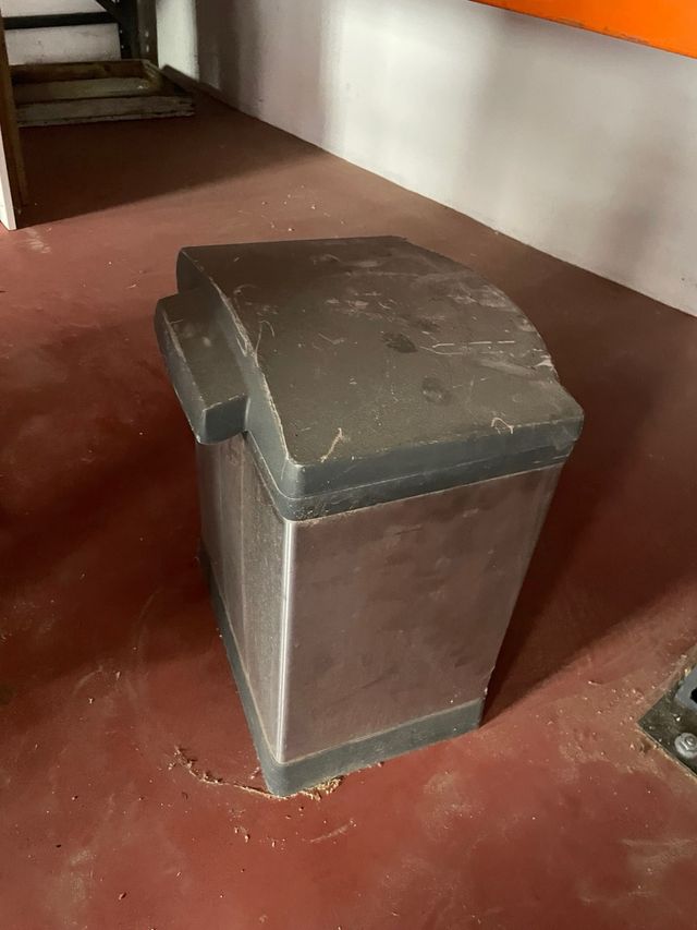 Cubo basura 2 compartimentos