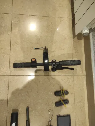 Patinete Xiaomi por piezas desde 2€