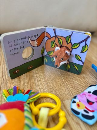 Libros bebé y peluches estimulacion temprana