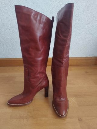Botas altas marrones Zara