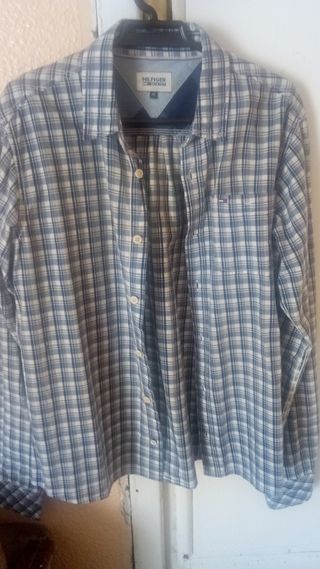 Camisa Tommy Hilfiger M - cuadros azul y blanco