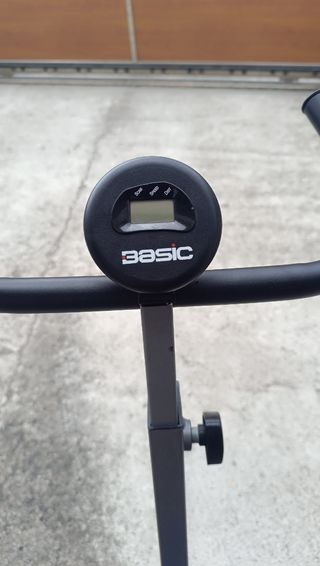 Bicicleta estática basic Evolution.

