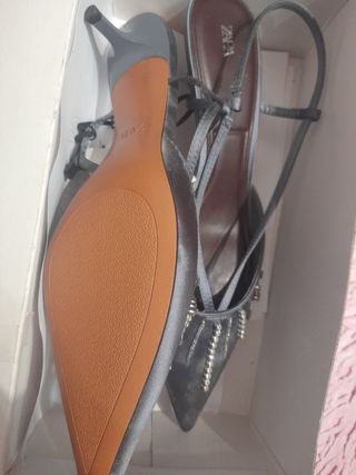 Zapatos Zara tacón destalonados
