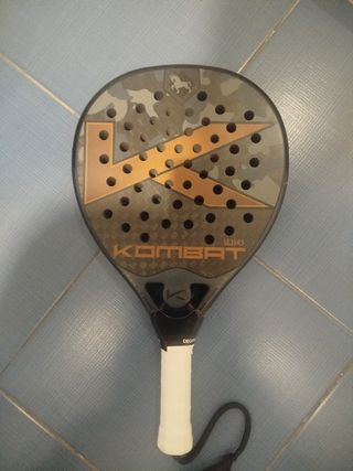 Pala pádel Kombat Ulises