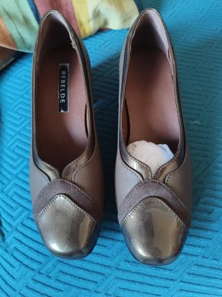 Zapatos mujer marrones tacón bajo