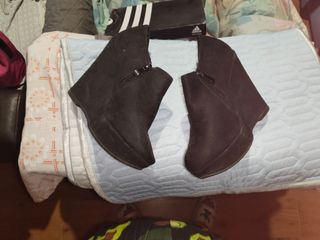 Botines negros mujer tacón cuña