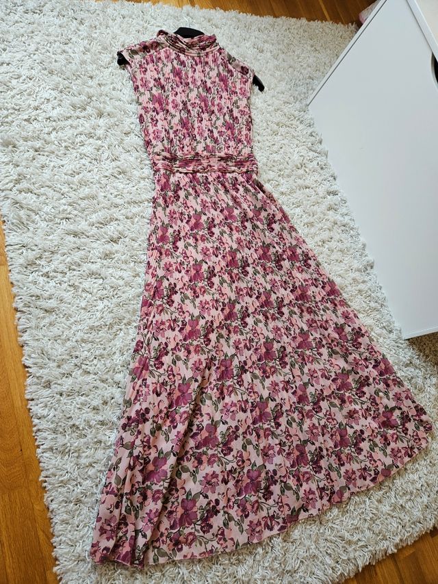 Vestido plisado Polin et Moi rosa-morado