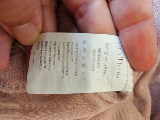 Vestido plisado Polin et Moi rosa-morado