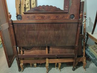 Lote de piezas para camas de madera