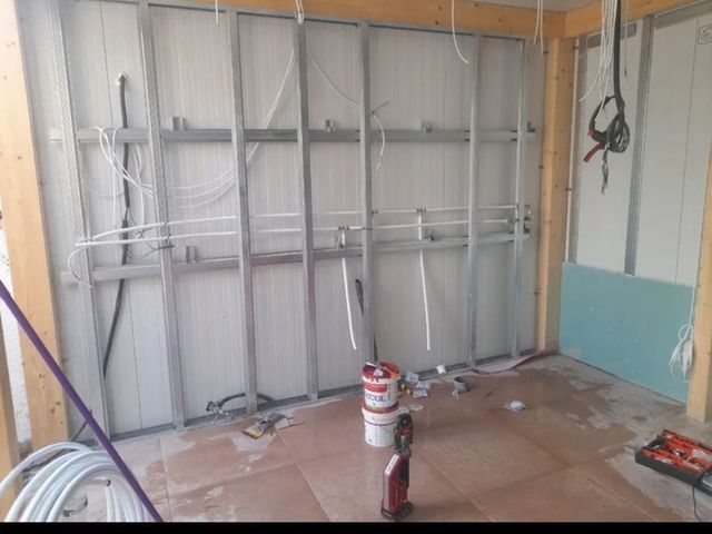 Fontanero profesional con boletin.