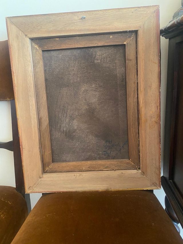 Lienzos con marco anticuario (350 euros cada uno)