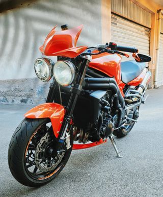 Triumph Speed Triple 1050 