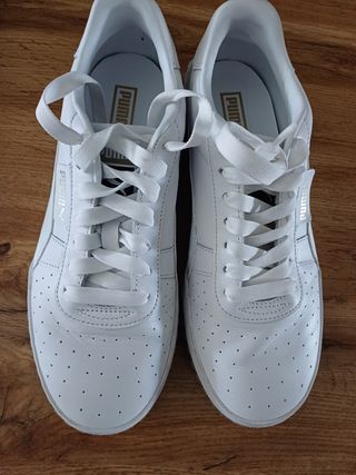 Zapatillas Puma blancas