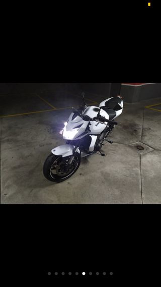 Kawasaki Z750 abs (2013) - 54000km