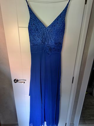 Vestido azul de encaje