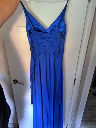 Vestido azul de encaje