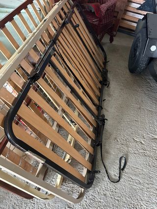 2 somieres antiguos de madera y metal