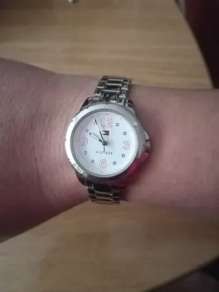 Reloj Tommy Hilfiger - Plata y Blanco