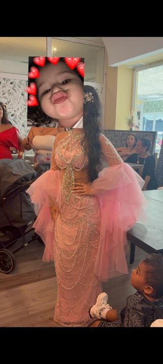 Vestido fiesta rosa brillante