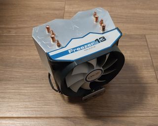 Arctic Freezer 13 - Cooler AMD
