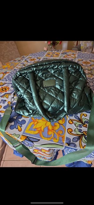 Borsa a spalla verde impermeabile