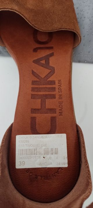 Sandalias Chika10 Marrón - 39