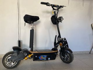 Patinete eléctrico adulto