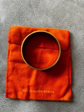 Brazalete Purificación García - Dorado y Negro