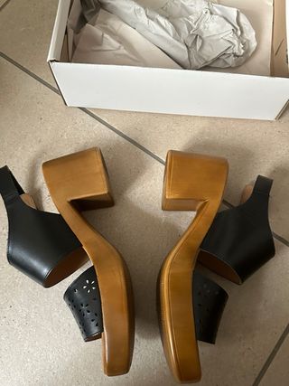 Sandali Neri con Plateau