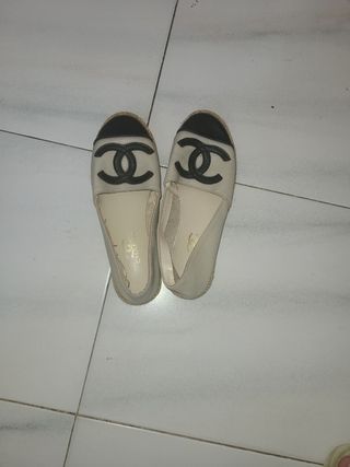 Zapatos Chanel- beige y negro