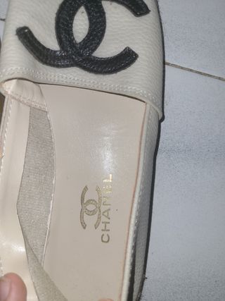 Zapatos Chanel- beige y negro