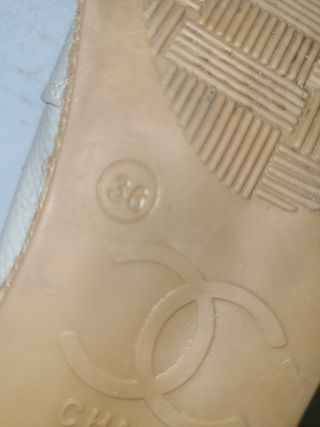 Zapatos Chanel- beige y negro