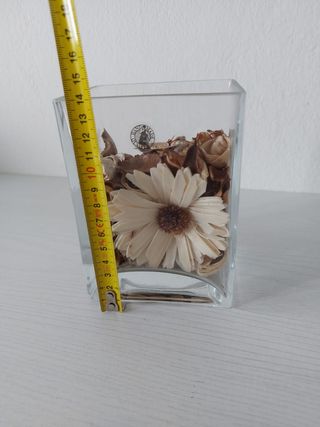 Vaso vetro rettangolare con potpourri