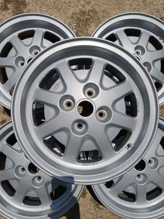 5 Llantas Lancia Beta - Gris Plata