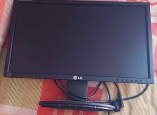 Monitor LG 22" Plano