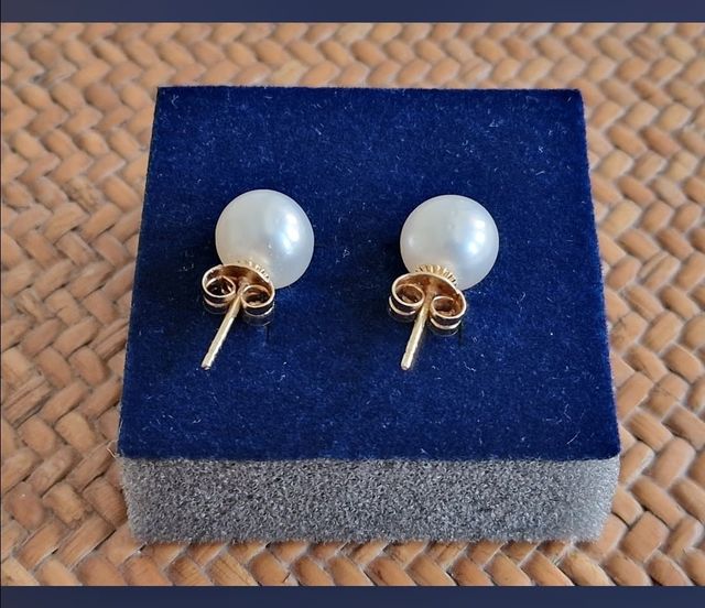 Pendientes Perla: Blancos, Caja Azul