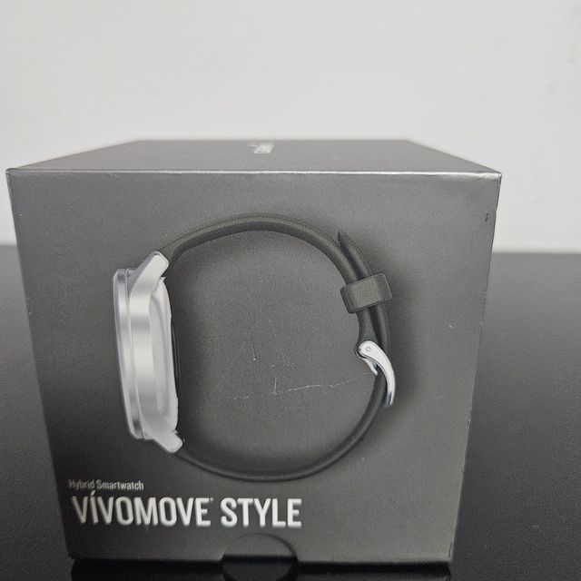 Garmin Vivomove Style - Reloj híbrido