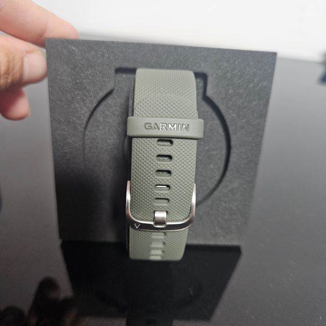 Garmin Vivomove Style - Reloj híbrido